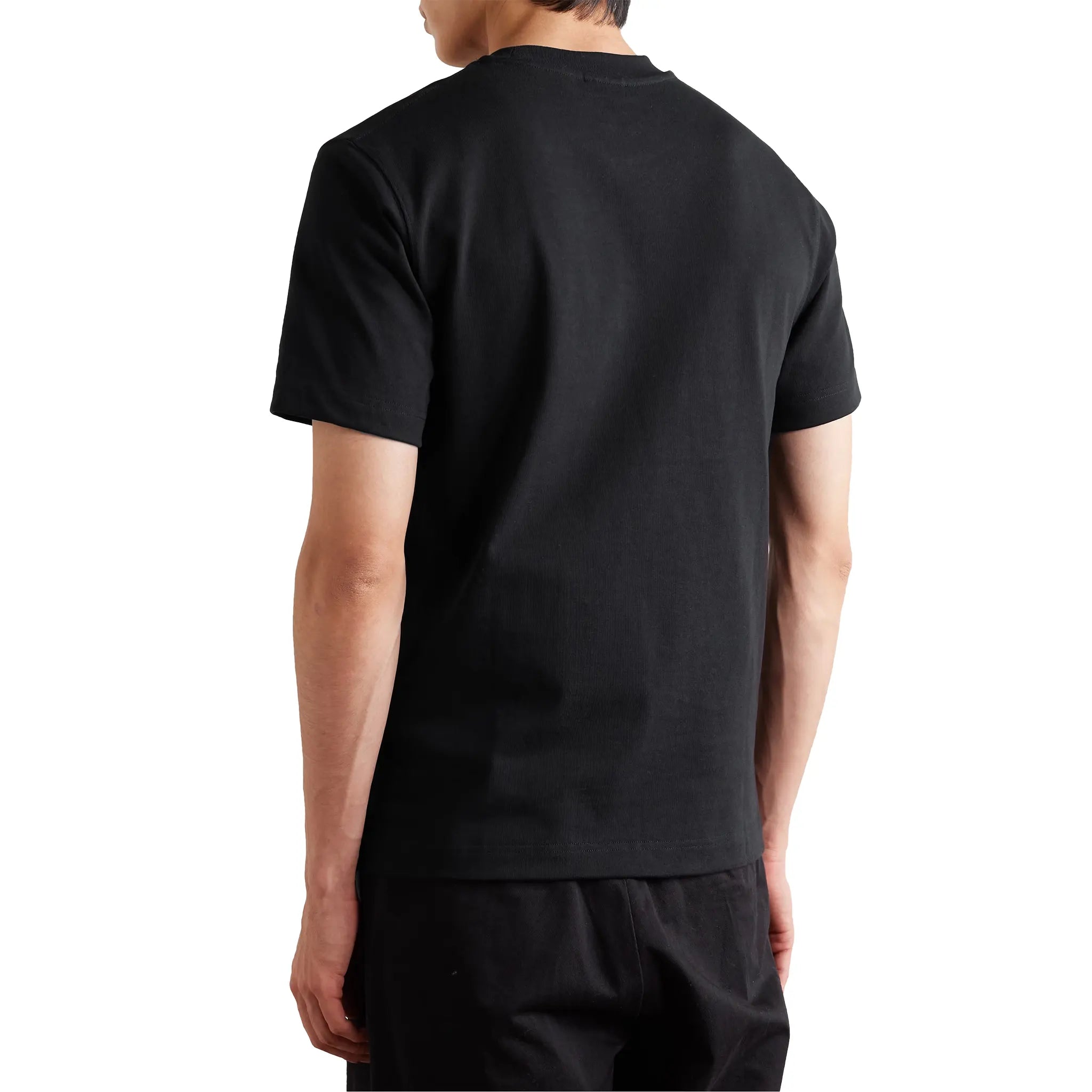 Model Back view of Jacquemus Grosgrain Brand Logo Tab Black T Shirt 245JS208-2125-990
